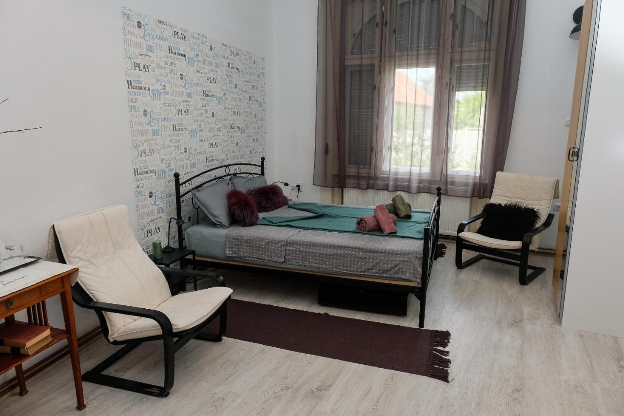 Szorcsik Haz 1913 Apartment Senta Luaran gambar